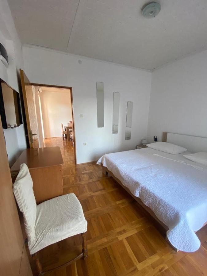 Duje & Roko Apartments Šibenik Buitenkant foto