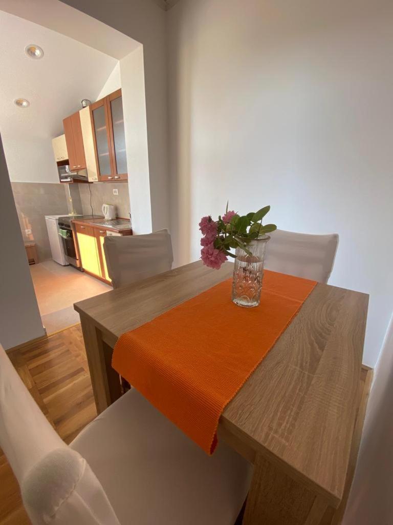 Duje & Roko Apartments Šibenik Buitenkant foto