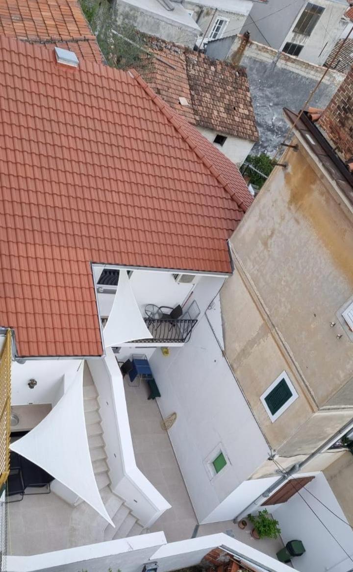 Duje & Roko Apartments Šibenik Buitenkant foto